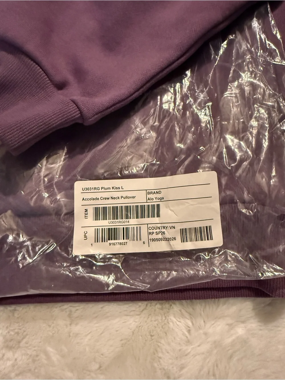 ALO Yoga comfortable crewneck